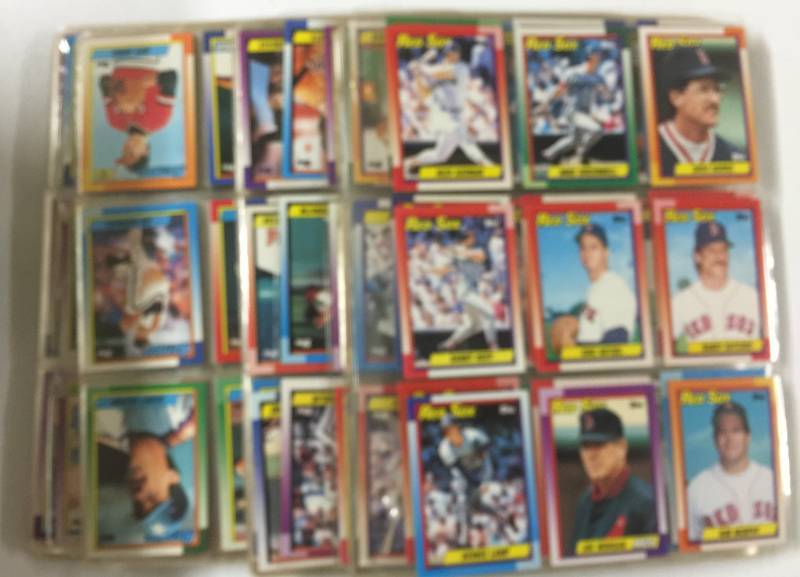 lot 1178 image: Complete 1990 Topps Baseball Card Set in Plastic Pages - All 792 Cards