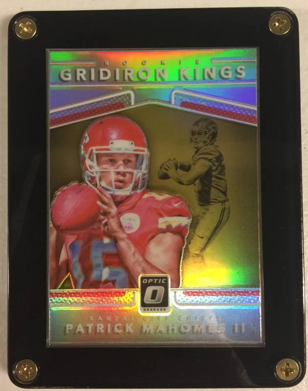 lot 1071 image: 2017 Optic Patrick Mahomes II Rookie Gridiron Kings Silver Prizm In Acrylic Black 4 Screwdown Holder Rookie Card Kansas City Chiefs