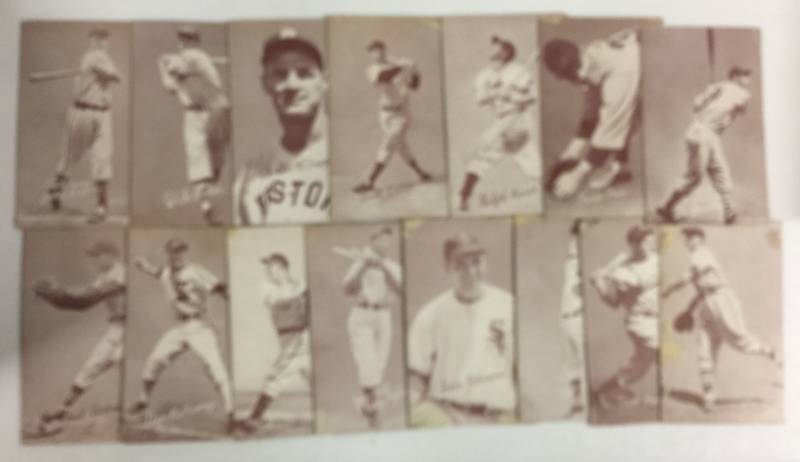 lot 1092 image: Huge Lot of Original 1944-67 Exhibit Baseball Cards