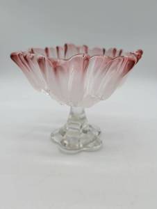 lot 9220 image: Mikasa Tulips Pink Footed Bowl