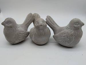 lot 9223 image: Decorative Concrete Bird Figurines Set of 3