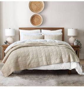 lot 1870 image: HORIMOTE HOME 100% Cotton Quilt King Size Beige Bedspread, Pre-Washed 3-Piece Cozy Lightweight Stitching Decorative Bedding Cover Coverlet Set with 2 Shams in Geometric Pattern for All Season