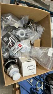 lot 11557 image: Miscellaneous Plumbing Pieces