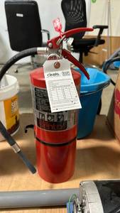 lot 11561 image: Ansul Sentry Fire Extinguisher