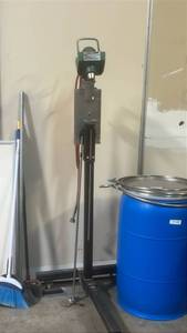 lot 71129 image: Light Industrial Drum Mixer