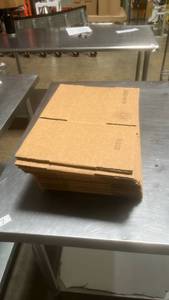 lot 71150 image: Brown Cardboard Record Mailers - 16 Pack