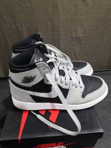 Nike Air Jordan 1 High Shadow Grey Size 4.5Y