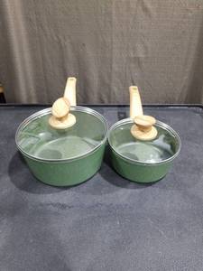 Academy Green Speckled Enamel Cookware Set with Wooden Handles