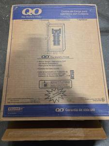 lot 10292 image: Square D QO 12-Space 125 Amp Main Lug Load Center  Model QO112L125PGC