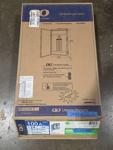 lot 10293 image: Square D QO 24-Circuit 100 Amp Outdoor Load Center  Model QO124M100PRB