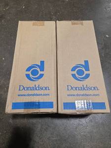 lot 10306 image: Donaldson P827653 Air Filter - Set of 2