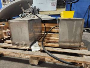 lot 11566 image: Commercial Stainless Steel Duel Wall FuelOil Tank&nbsp