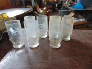 lot 3515 image: Hesston 25th Anniversary Glasses