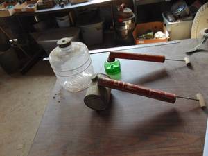 lot 3543 image: Stove Oil Tank and 2 dusters