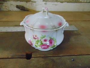 lot 3566 image: Germany - Covered DishBowl