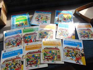lot 3581 image: Selection of Fisher Price show N Tell RecordsBooks