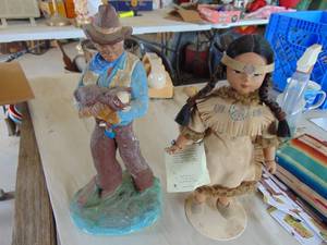 lot 3592 image: Pair of Native Indian Ceramic Figures