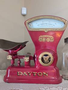 lot 859 image: Dayton Computing Scale Style 166