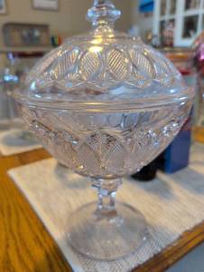 lot 893 image: Cut Crystal Covered Compote Dish