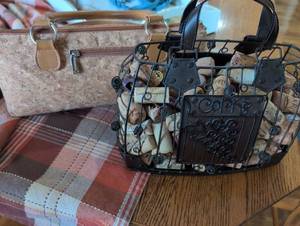 lot 910 image: Decorative Wine Cork Handbag and wine holding purse