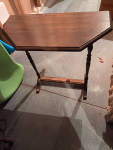 lot 933 image: Hexagonal Wood Side Table with Turned Legs