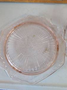 lot 954 image: Depression Glass Pink Dinner Plate