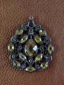 lot 2067 image: Yellow Crystal Floral Pendant