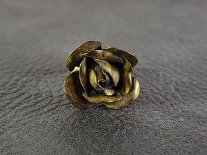 lot 2075 image: Brass-Toned Rose Ring
