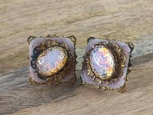 lot 2090 image: Iridescent Glass Opal Earrings