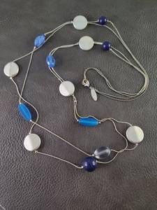 lot 2096 image: Long Blue and White Beaded Double Stranded Statement Necklace