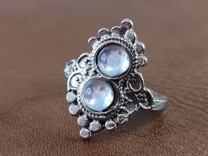 lot 2103 image: Moonstone Style Double Stone Silver-Toned Ring