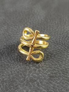 lot 2107 image: Gold Tone Double Ankh Spiral Ring