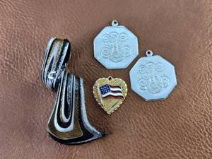 lot 2114 image: Small Charm Collection Glass Art Deco and American Flag