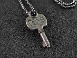 lot 2138 image: Excelsior Stamford Connecticut Key Necklace
