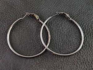 lot 2139 image: Silver-Toned Large Hoop Earrings