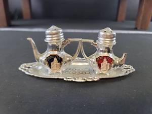 lot 2463 image: Chicago Commemorative Silver Salt and Pepper Shakers