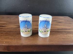 lot 2510 image: Disneyland Sleeping Beauty Castle Salt & Pepper Shakers