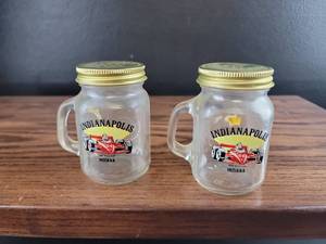 lot 2529 image: Indianapolis Motor Speedway Mason Jar Salt & Pepper Shakers