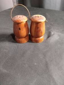 lot 2645 image: Wooden Salt and Pepper Shakers with Metal Handle