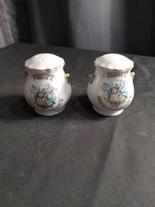 lot 2666 image: Decorative Happy Anniversary and Pepper Shakers