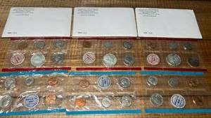 1969 US Mint Set Official Government Packaging Uncirculated