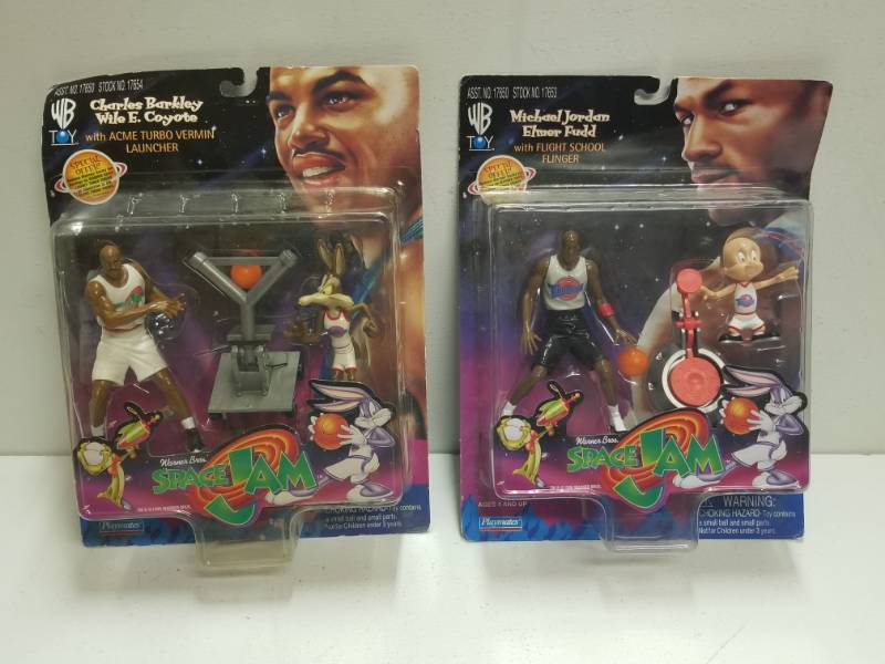 lot 1064 image: Space Jam Michael Jordan & Elmer Fudd Action Figures w Charles Barkley & Wile E. Coyote 1996 New