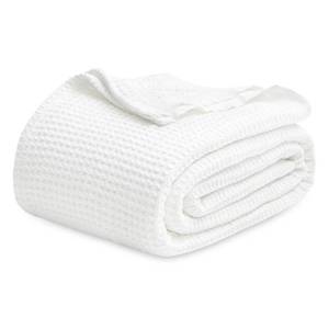 lot 9739 image: Bedsure Gentlesoft 100% Cotton Blanket Queen Size for Bed - Cooling Breathable and Soft for Spring Summer, Thick Cozy Waffle Weave Blanket Gifts for Women, White, 90x90 Inches