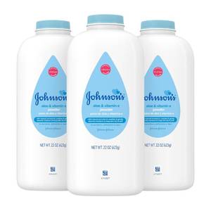 lot 19390 image: Johnsons Baby Powder with Naturally Derived Cornstarch, Aloe & Vitamin E., Hypoallergenic, No Added Parabens & Dyes for Gentle Baby Skin Care, 22 oz, Baby Essentials, 3 Pack