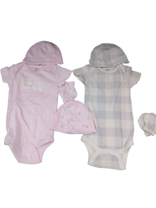lot 6400 image: Gerber Baby Onesie Set with Matching Caps size 6 to 8 months