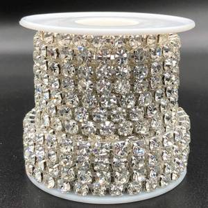 lot 20489 image: Towenm 1 Roll 5 Yards Large Crystal Rhinestones Close Chain, 5mm Rhinestone Chain, SS24, Sew on Crystal Rhinstone Chain Trim, Crystal Claw Cup Chain Roll (Silver Base  Crystal Clear, SS24  5.0mm)