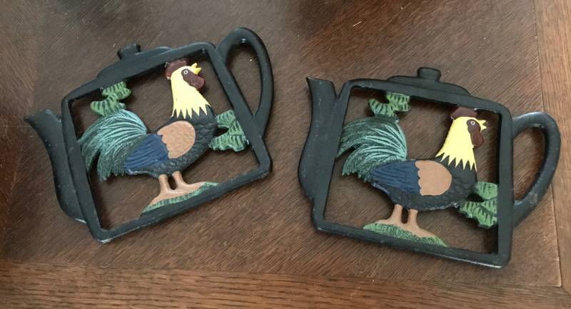 lot 2378 image: Set of 2 vintage Cast Iron painted rooster trivets
