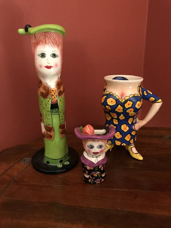 lot 2401 image: Bella Casa Vase-Melinda Silk Trimmed Jacket by Ganz and small Bell Casa Vase with magnet and fun mug