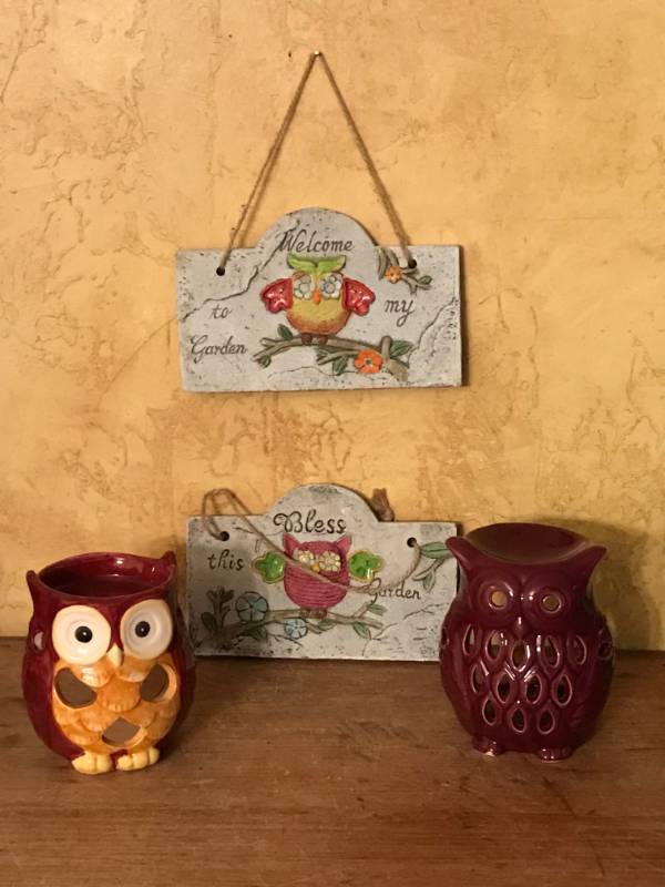 lot 2405 image: OWLS---candle holders and wall tiles