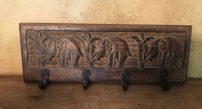 lot 2469 image: Elephant Wall Hooks